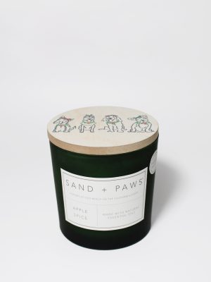 Sand + Paws Apple Spice 21 oz scented candle